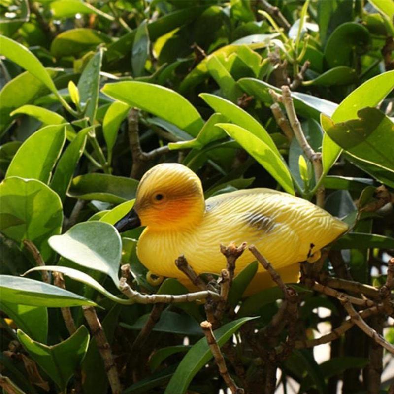 Decoy Duck Plastic - 5 パックフローティングアヒルの魚の池の装飾プラスチックアヒルの子デコイマガモ庭庭の芝生の装飾現実的なアヒルの装飾